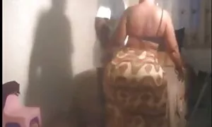 საოცარი შავი ტრანს ვ ...